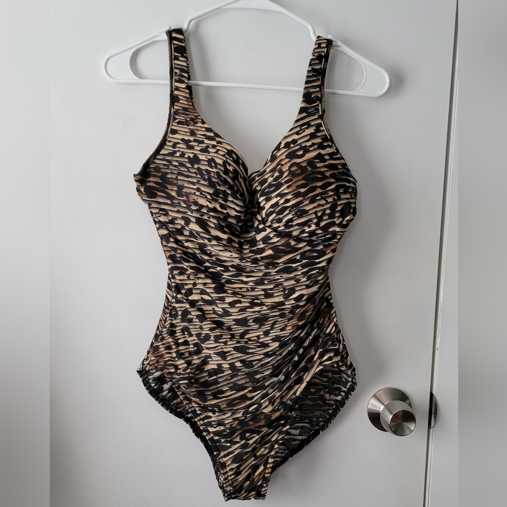 Miraclesuit leopard swimsuit